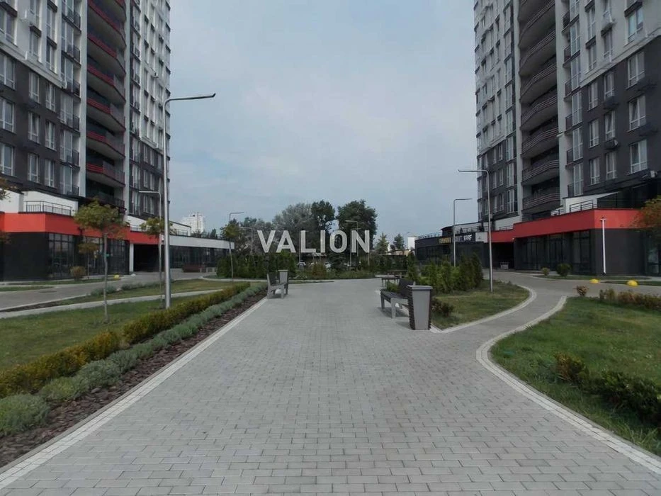 Продаж 3-к Гліба Бабича, 8-Б. Без комісіі!