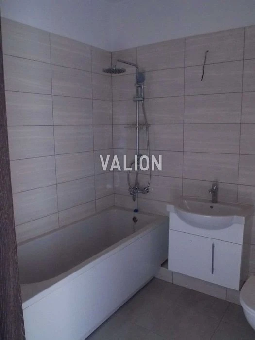 Продаж 3-к Гліба Бабича, 8-Б. Без комісіі!
