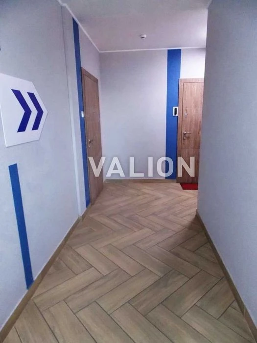 Продаж 3-к Гліба Бабича, 8-Б. Без комісіі!
