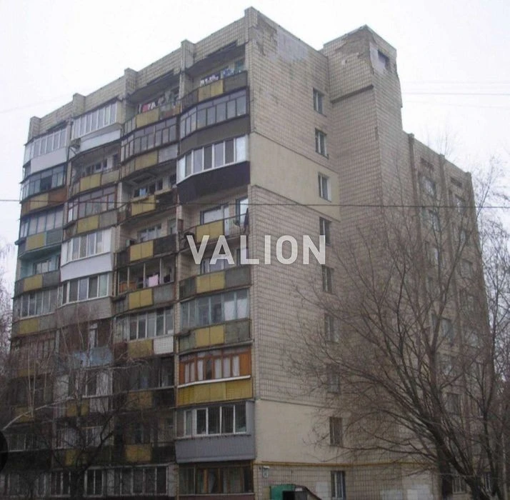 Продаж 1 к. квартира з ремонтом Кирилівська 89, Подільський,