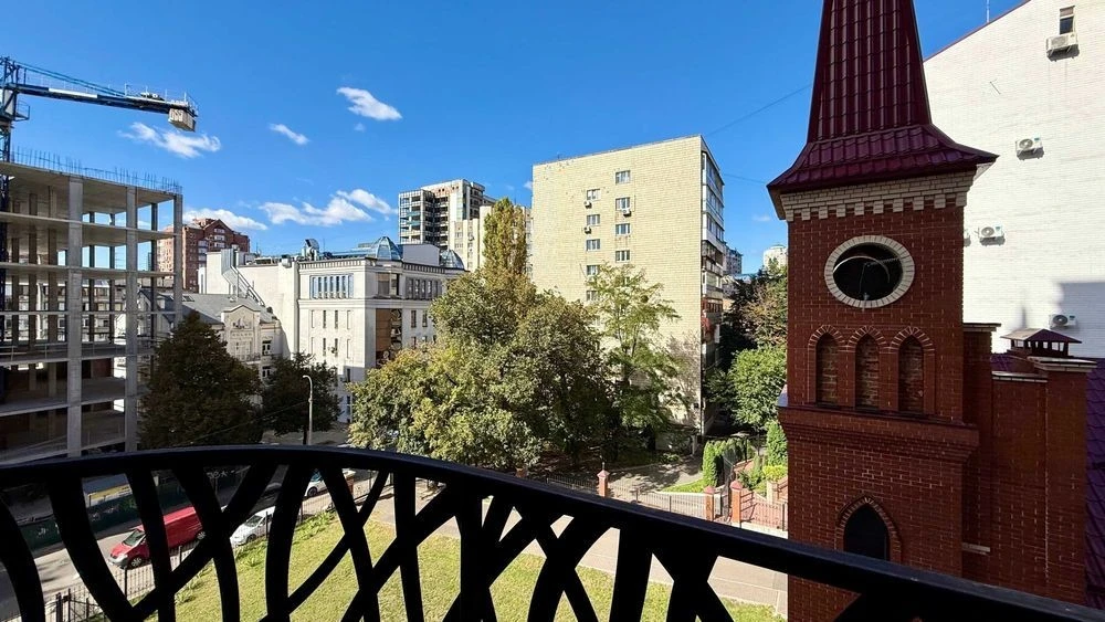 БЕЗ%. Продаж 2к квартири в ЖК Turgenev,Шевченківський р-н, є