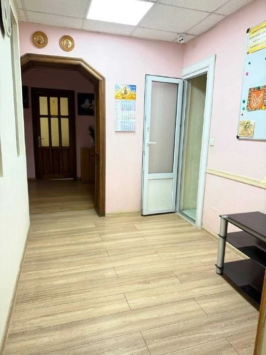 Продаж 4 квартири вул Оленівська метро Тараса Шевченка Поділ