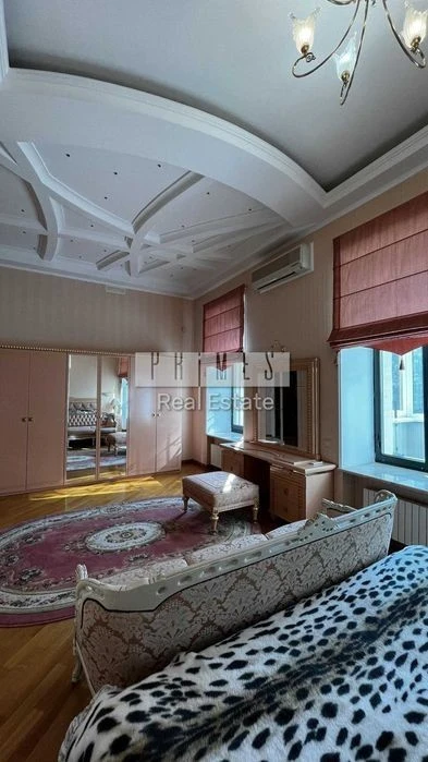 Продаж 4к квартири, Царський будинок, вул. Велика Житомирськ