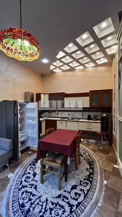 Продаж 4к квартири, Царський будинок, вул. Велика Житомирськ