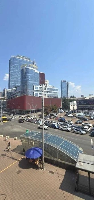 4к видова 103м Шота Руставелі 15Б високі стелі газова колонк