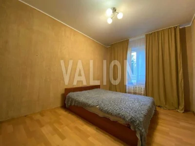 Продаж 2кімнатної квартири 67м. кв., вул. Милославська, 12,