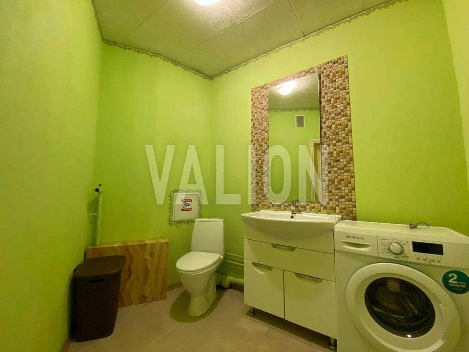 Продаж 2кімнатної квартири 67м. кв., вул. Милославська, 12,