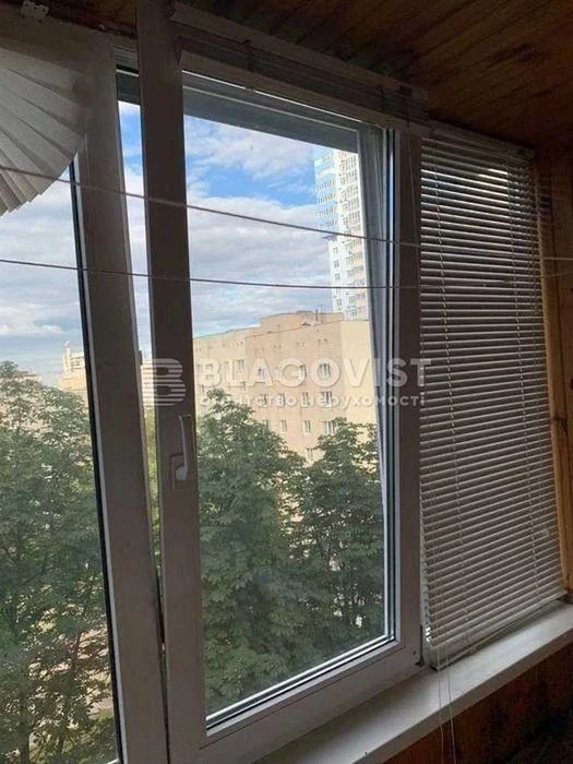2к. Метро Воккзальна. Шовкуненка, 5 Богданівська. Пр. Повітр