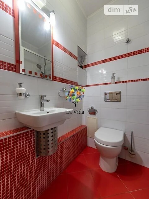 Продаж 5к квартири 171.7 кв. м на вул. Дмитрівська 69 • ID 3