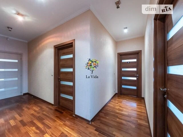Продаж 5к квартири 171.7 кв. м на вул. Дмитрівська 69 • ID 3