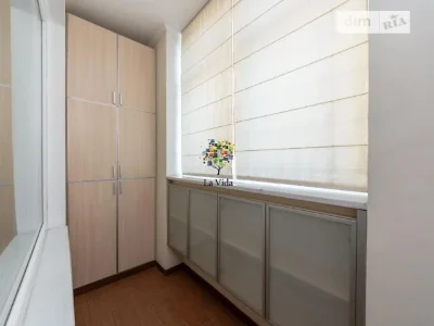 Продаж 5к квартири 171.7 кв. м на вул. Дмитрівська 69 • ID 3