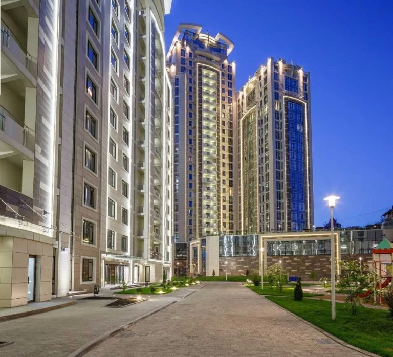 Продаж квартира Бульвар Фонтанів Саперне поле, 3 без комісії
