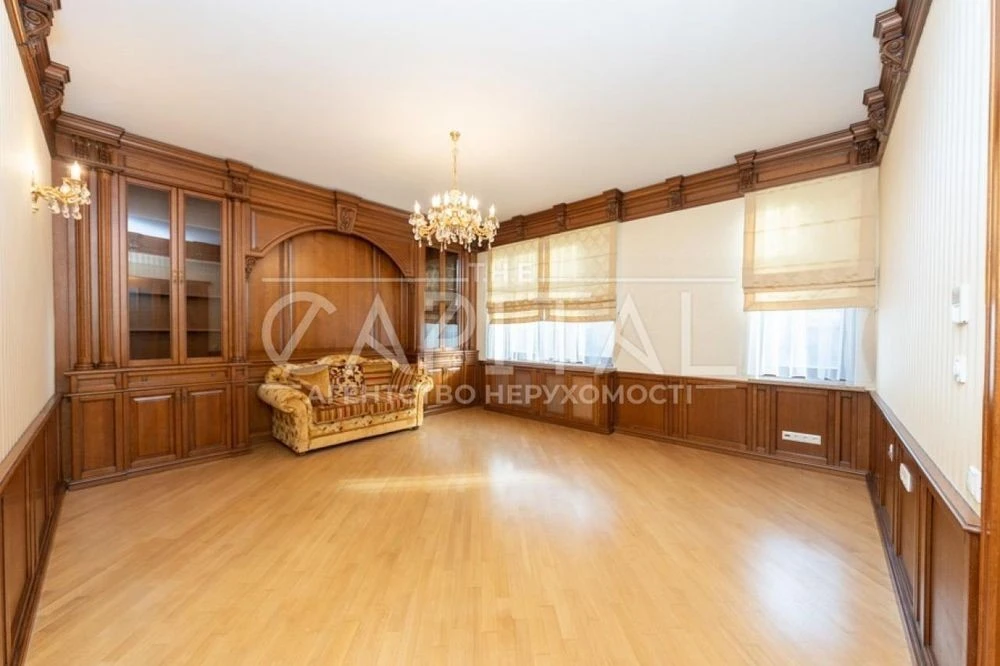 Продаж квартири, вул. Пирогова, м. Університет, Шевченківськ