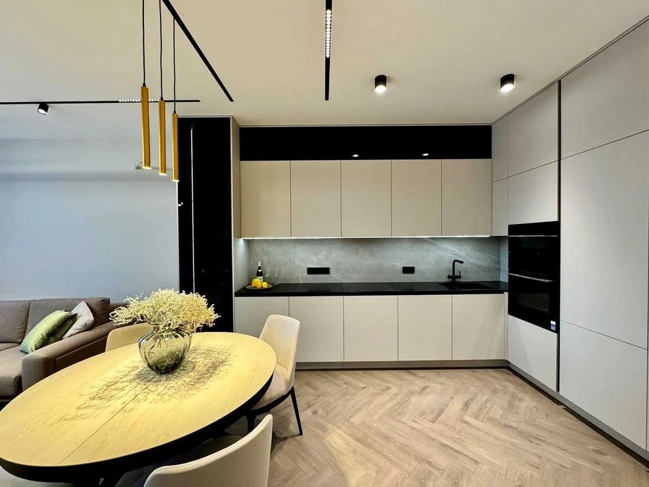 Авторська 3-кімн. 126 м² TRIIINITY | Еліт, паркінг, автономн