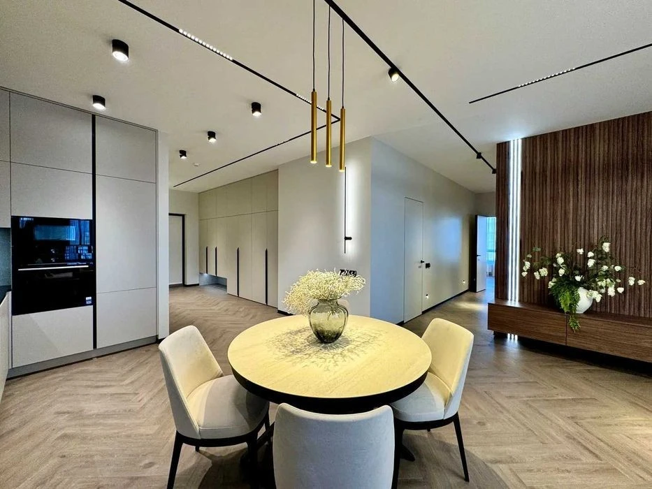 Авторська 3-кімн. 126 м² TRIIINITY | Еліт, паркінг, автономн