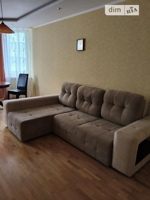 Довготривала оренда 1к квартири на вул. Драгоманова 6/1 • ID