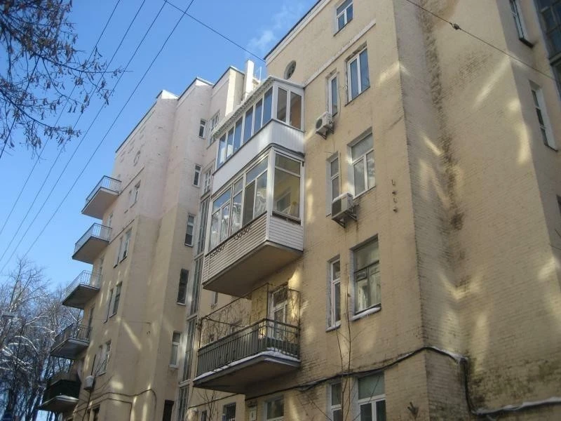 Продаж 2-кімнатної квартири 32 м², Костьольна вул., 6