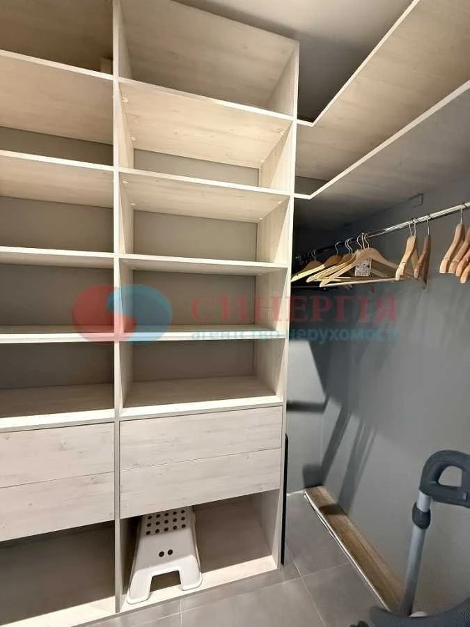 Продаж 3-кімнатної квартири 96 м², Мельникова, 51Б