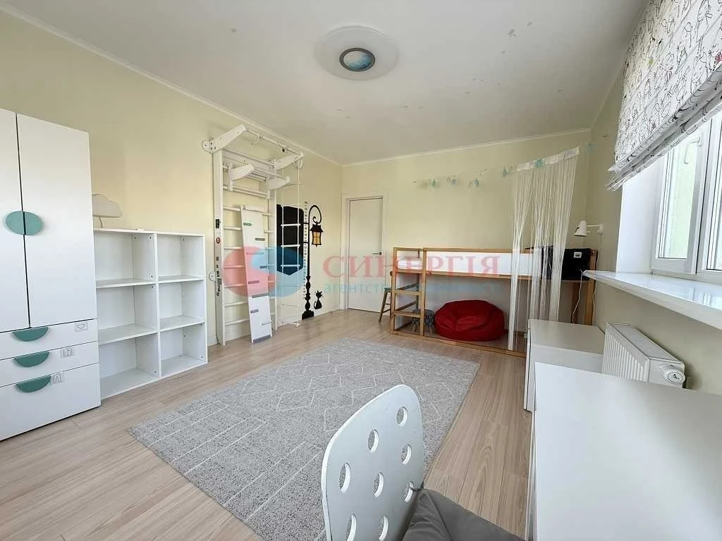 Продаж 3-кімнатної квартири 96 м², Мельникова, 51Б