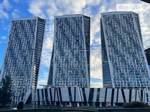 Sale of 3-room apartment 109 sq. m. on Beresteyskyi Avenue 11 • ID