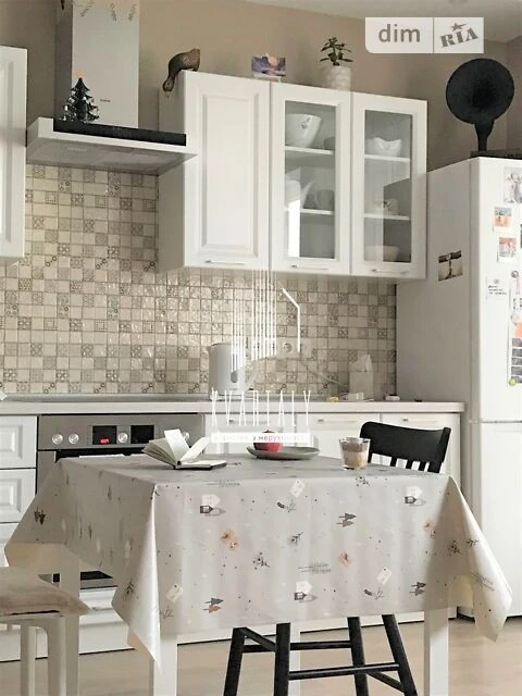Довготривала оренда 1к квартири на вул. Воскресенська 18А •