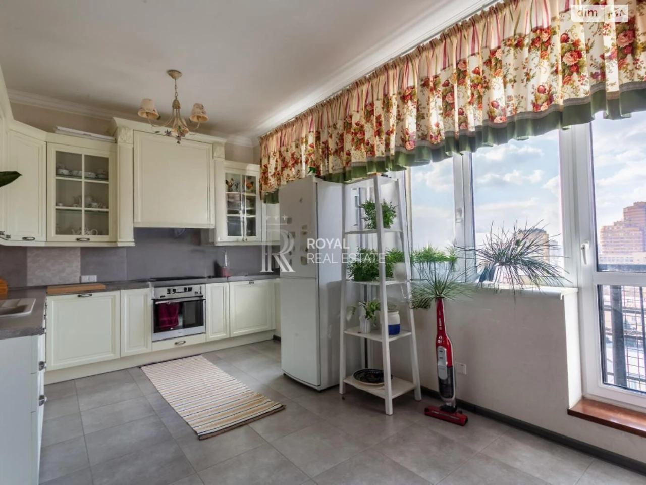 Apartment for sale in Saperne Pole