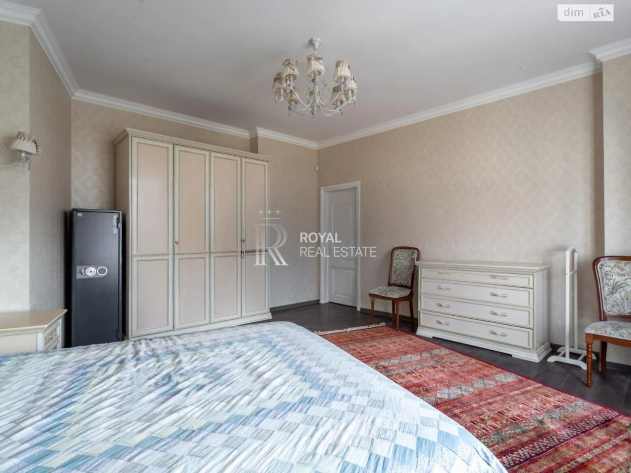 Apartment for sale in Saperne Pole