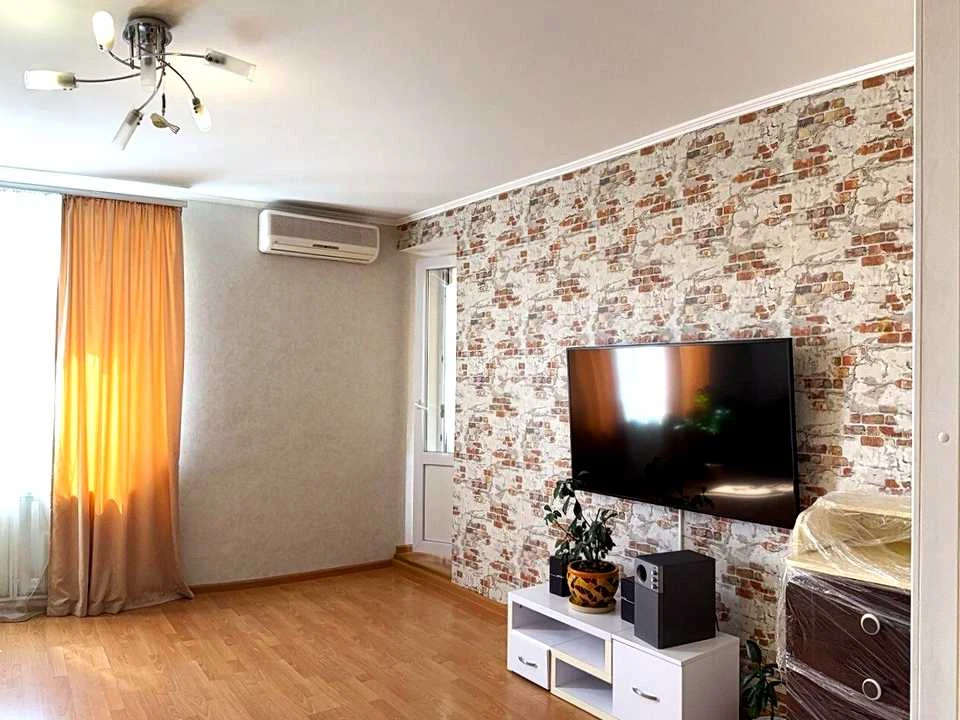 Квартира. Одеса, Академіка Корольова вул.