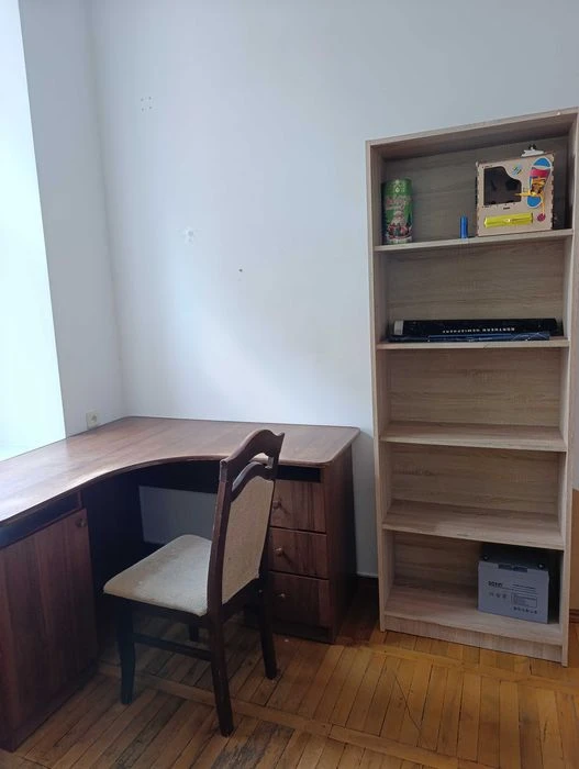 Трехкомнатная квартира с ремонтом, ул. Осипова (В.Корженко),
