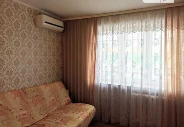 Studio for sale in Novye Domy metro station, within walking distance from Palats Sportu
