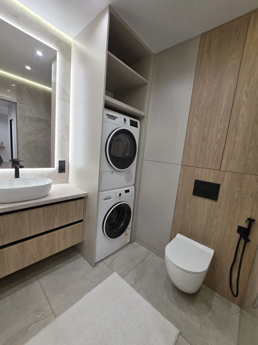 Продаж сучасної 3-кімнатної квартири в ЖК Family Plaza, вул.
