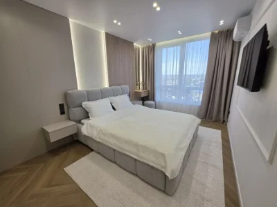 Продаж сучасної 3-кімнатної квартири в ЖК Family Plaza, вул.