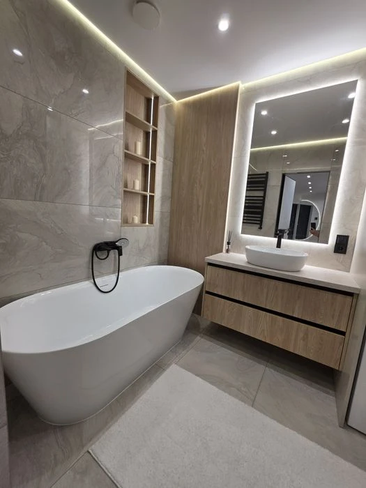 Продаж сучасної 3-кімнатної квартири в ЖК Family Plaza, вул.