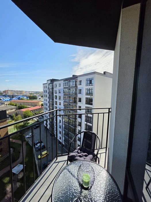 Продаж сучасної 3-кімнатної квартири в ЖК Family Plaza, вул.