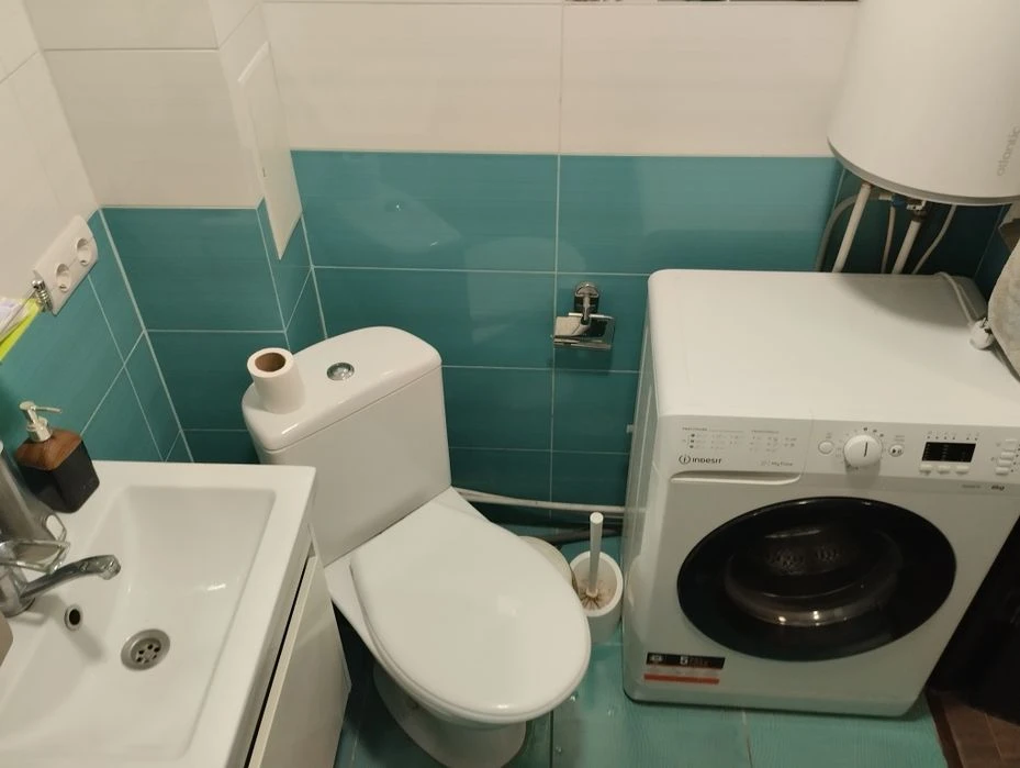 Продам 1 кімнатну квартиру ПЗР Черкаси