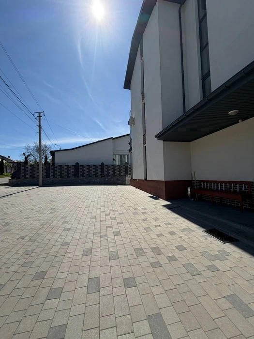Затишна квартира в районі Басового Кута