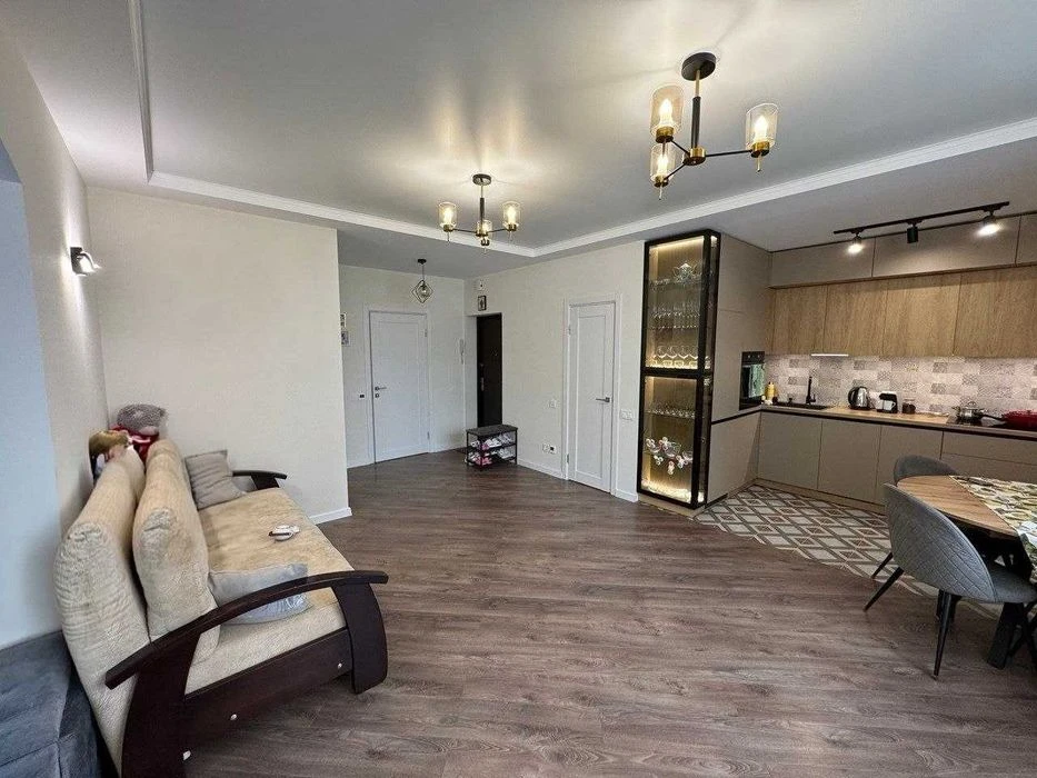 Продаж квартири 52 кв. м.. Академічний. Вінниця