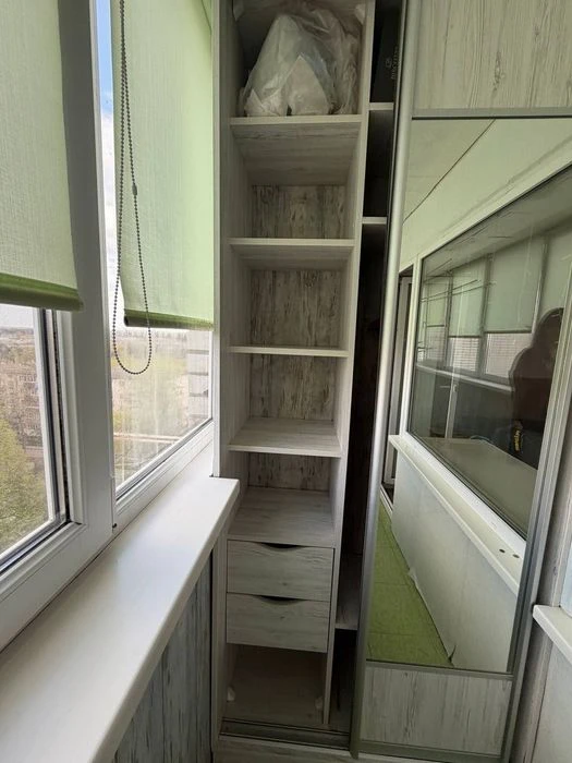 Продаж квартири в р-ні Польова від власника.