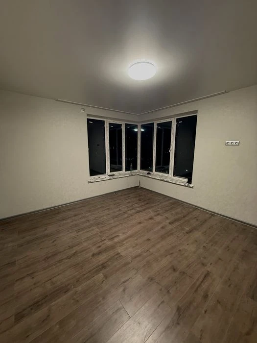 Продаж 3 кімнатної квартири жк Фаворит