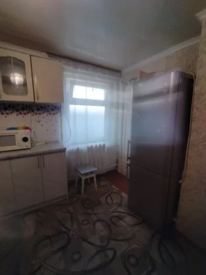 продається двух кімнатна квартира в приватному секторі