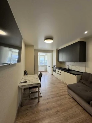 ЖК Полісся 2 | 1-кімнатна 44 м² | кухня 19 м² з ремонтом