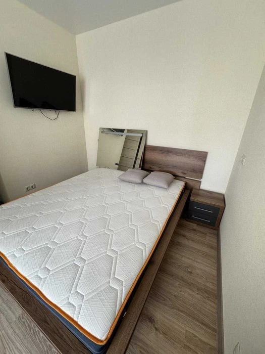 ЖК Полісся 2 | 1-кімнатна 44 м² | кухня 19 м² з ремонтом