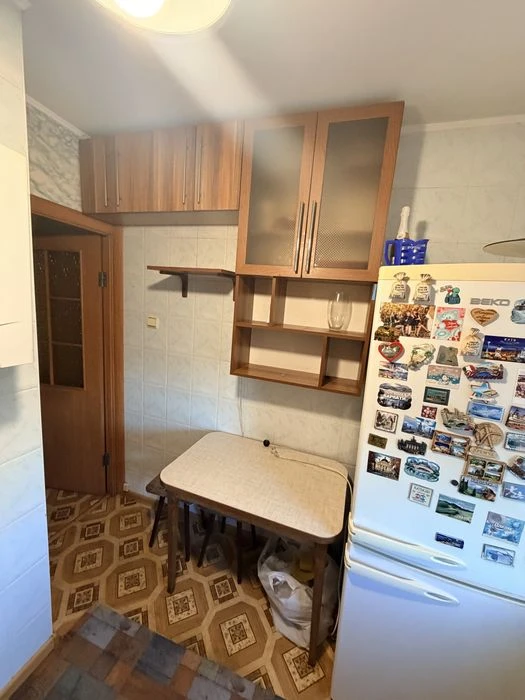 Продаж затишної 2-кімнатної квартири по вул. Небесної Сотні