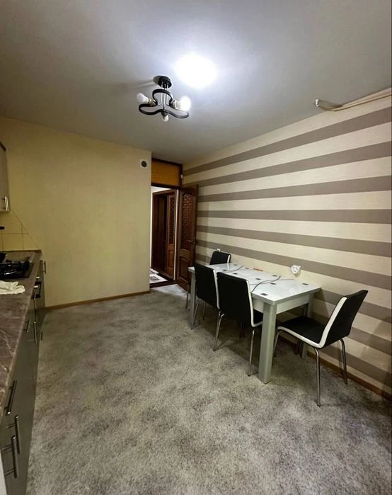 Продаю 2 кім квартиру перепланування