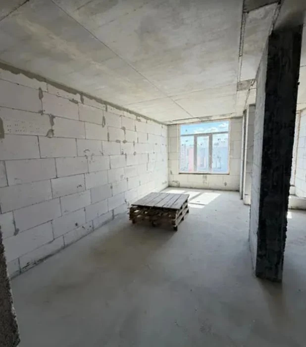 Продаж 1к квартири 34 кв. м на вул. Смакули