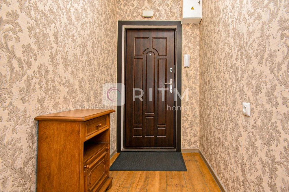 Пропонується до продажу затишна 3-кімнатна квартира в районі