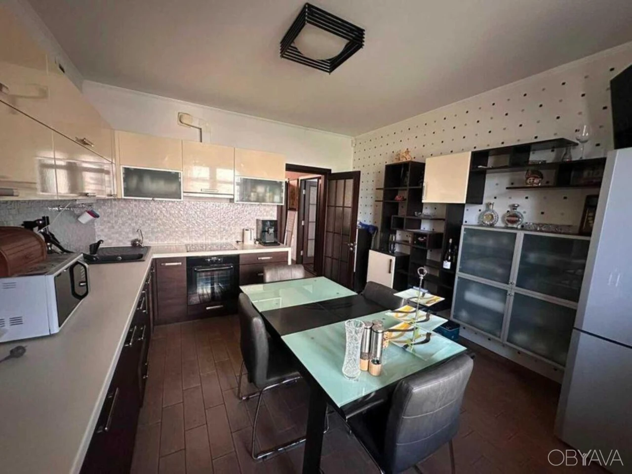 2-комнатная квартира, 85 кв.м