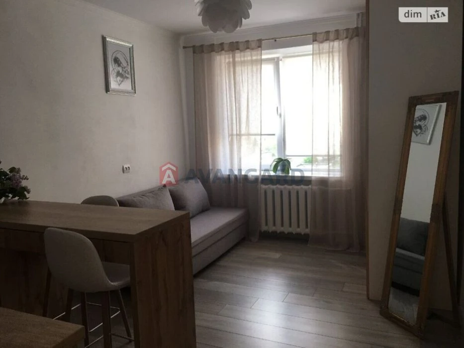 Продаж 1-к кварити-студії у Рясне