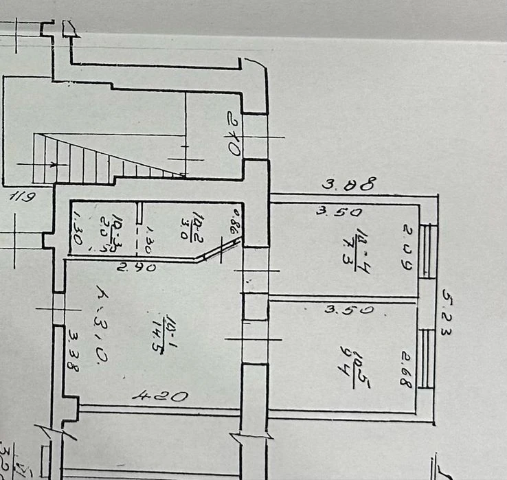 Продаж 36кв м, Рясне, євроремонт