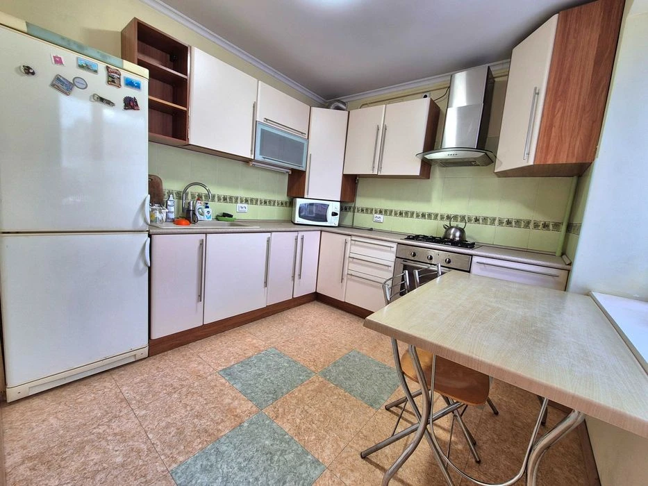 Продаж 3 кім квартири в ближньому центрі вул. Ніжинська 70 м